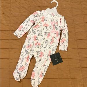 Baby Sleeper 🦋 NWT
